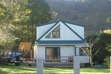 Photo of property in 112 Kenwood Drive, Matarangi, Whitianga, 3592