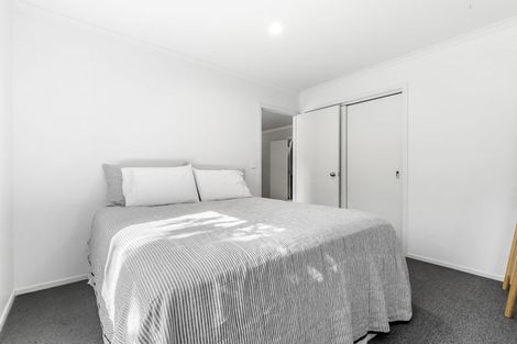 Photo of property in 2/2 Rhodes Fall, Rangatira Park, Taupo, 3330