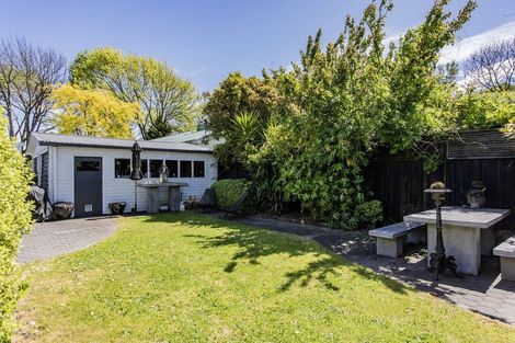 Photo of property in 174 Cranford Street, St Albans, Christchurch, 8014