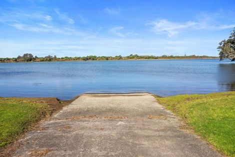 Photo of property in 44 Athenree Road, Athenree, Katikati, 3177