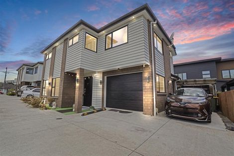 Photo of property in 109a Gray Avenue, Mangere East, Auckland, 2024