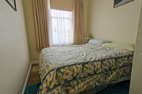 Photo of property in 6 Gladstone Street, Westport, 7825