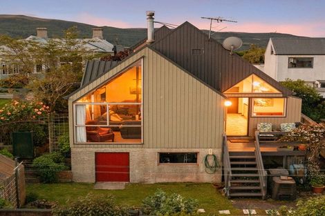 Photo of property in 730 Highgate, Maori Hill, Dunedin, 9010
