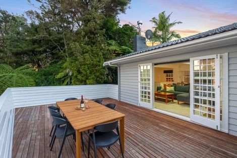 Photo of property in 80 Park Hill Road, Birkenhead, Auckland, 0626