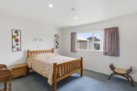 Photo of property in 61b Winchester Street, Levin, 5510