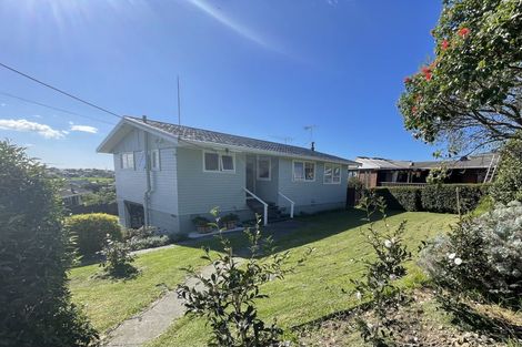 Photo of property in 25 Rishworth Avenue, Stanmore Bay, Whangaparaoa, 0932