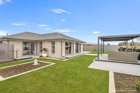 Photo of property in 4 Hunter Lane, Amberley, 7410