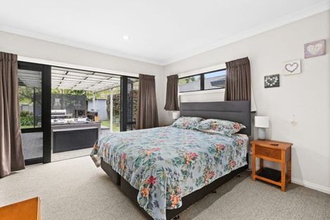 Photo of property in 1 Pinotage Drive, Greenmeadows, Napier, 4112