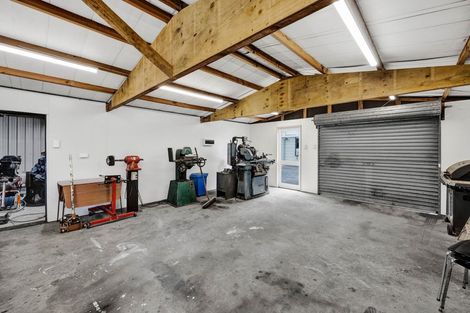 Photo of property in 33 Oberon Street, Stratford, 4332