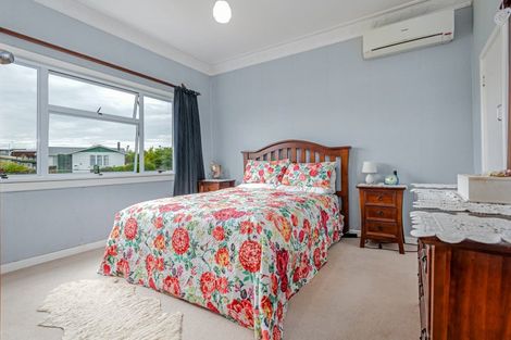 Photo of property in 49 Holland Crescent, Bulls, 4818