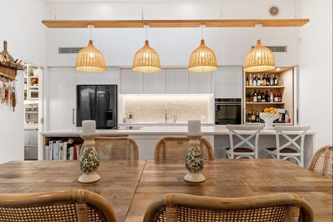 Photo of property in 4 Taumata Road, Omaha, Warkworth, 0986