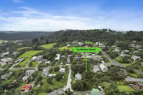 Photo of property in 63 Waitea Road, Muriwai, 0881