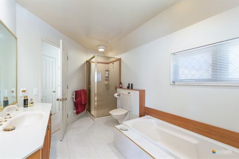 Photo of property in 104 Viewmont Drive, Harbour View, Lower Hutt, 5010