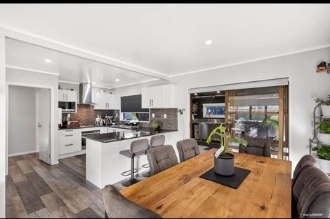 Photo of property in 94 Jellicoe Road, Manurewa, Auckland, 2102