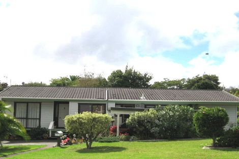 Photo of property in 4 Ciprian Place, Henderson, Auckland, 0612