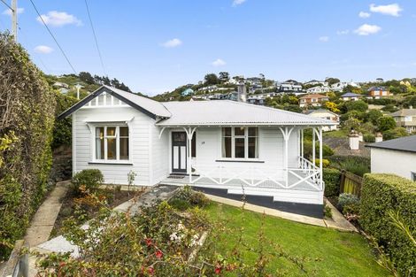 Photo of property in 38 Cliffs Road, Saint Clair, Dunedin, 9012