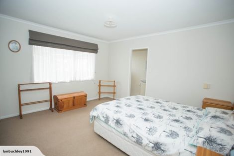 Photo of property in 2 Matuhi Rise, Henderson, Auckland, 0612