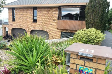 Photo of property in 211 Fairway Drive, Te Kamo, Whangarei, 0112