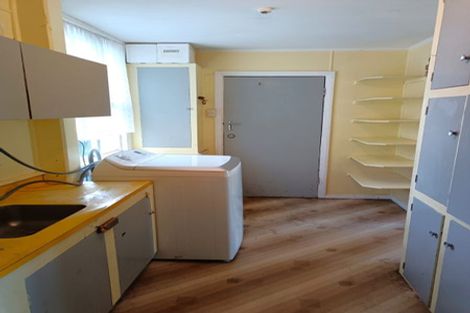 Photo of property in 106 Egmont Street, Patea, 4520