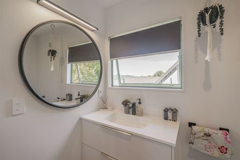 Photo of property in 117 Main Sh25 Road, Tairua, 3508