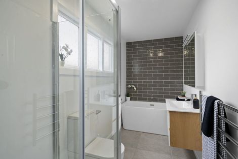 Photo of property in 119a Dyers Pass Road, Cashmere, Christchurch, 8022