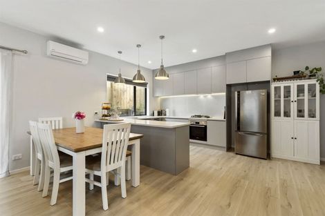 Photo of property in 14b Notre Dame Way, Albany, Auckland, 0632