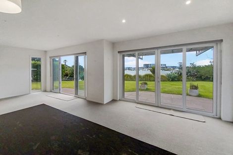 Photo of property in 61b Millen Avenue, Pakuranga, Auckland, 2010