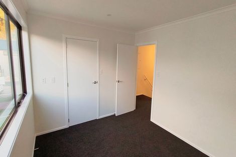 Photo of property in 4 Reakes Crescent, Wallaceville, Upper Hutt, 5018