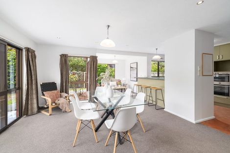 Photo of property in 21 Wadeley Road, Ilam, Christchurch, 8041