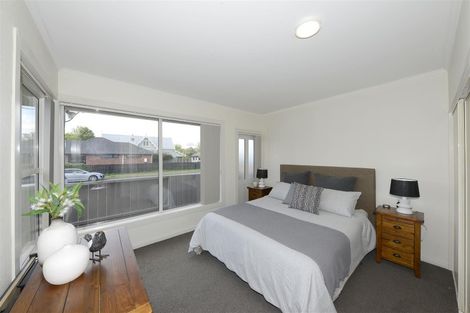 Photo of property in 1/164 Blighs Road, Strowan, Christchurch, 8052