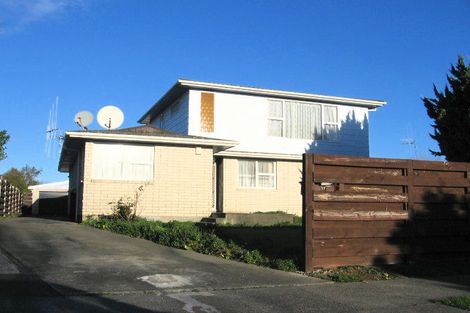 Photo of property in 37 John F Kennedy Drive, Milson, Palmerston North, 4414