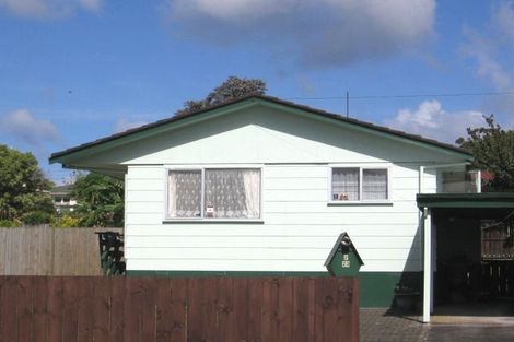 Photo of property in 2/23 Mildmay Road, Henderson, Auckland, 0610