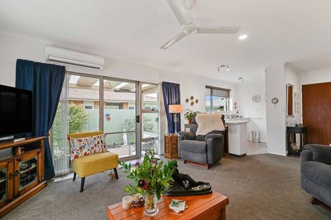 Photo of property in 4 Lillian Street, Halswell, Christchurch, 8025