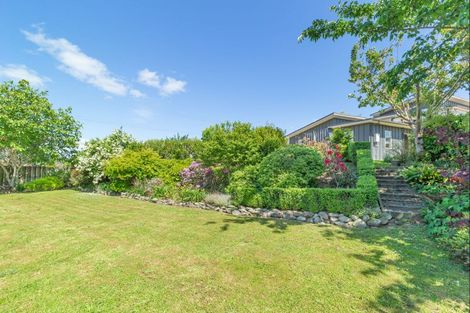 Photo of property in 205 Muhunoa Road East, Ohau, Levin, 5570