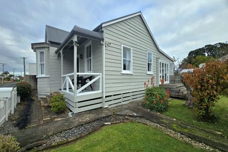 Photo of property in 207 Davy Street, Thames, 3500