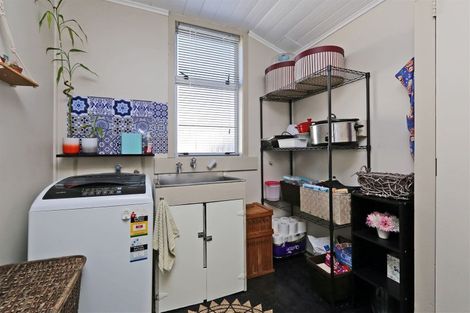 Photo of property in 1106 Karamu Road North, Mayfair, Hastings, 4122