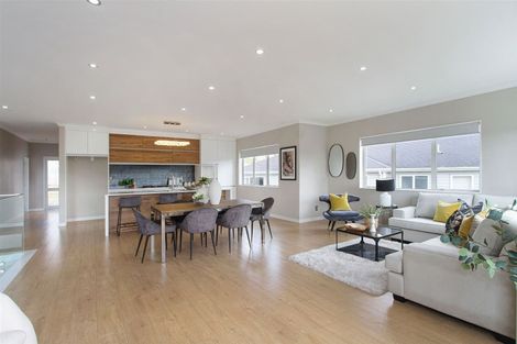 Photo of property in 17 Korihi Drive, Swanson, Auckland, 0614