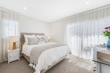 Photo of property in 1/7 Tuscan Place, Half Moon Bay, Auckland, 2012