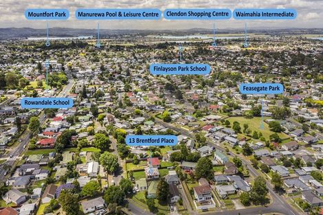 Photo of property in 13 Brentford Place, Manurewa, Auckland, 2102