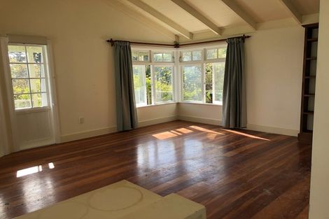 Photo of property in 34 Waitohu Road, York Bay, Lower Hutt, 5013