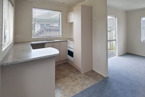 Photo of property in 83 Pooks Road, Ranui, Auckland, 0612