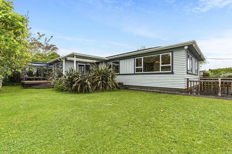 Photo of property in 17 Upper Pitone Road, Pitone, New Plymouth, 4374