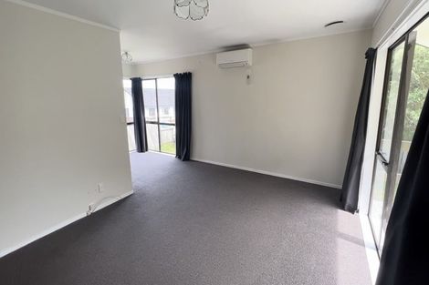 Photo of property in 2/107 Montgomery Avenue, Karori, Wellington, 6012