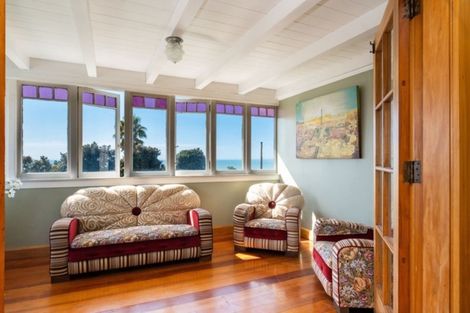 Photo of property in 114 Beach Road, Haumoana, 4102