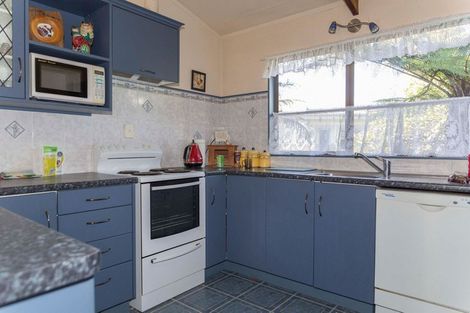 Photo of property in 17 Victor Street, Dannevirke, 4930