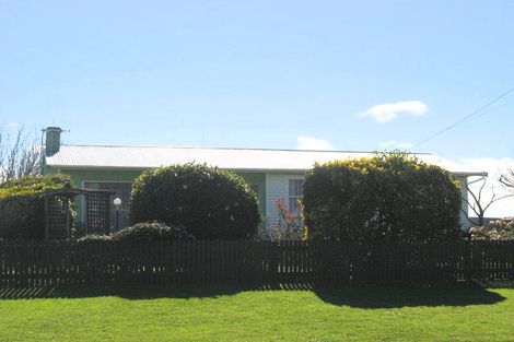 Photo of property in 81 Marumaru Street, Marton, 4710