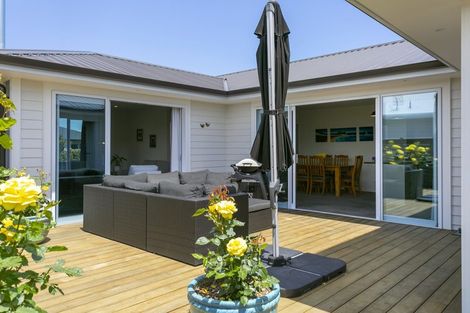 Photo of property in 6 Maison Way, Rangatira Park, Taupo, 3330