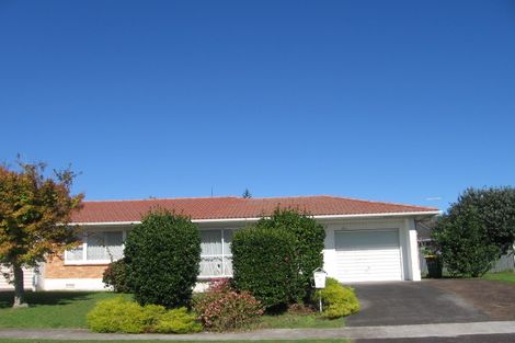 Photo of property in 1/3 Winspear Place, Manukau, Auckland, 2025