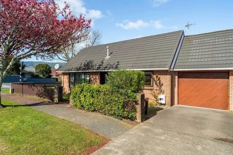 Photo of property in 52 Mcparland Street, Ebdentown, Upper Hutt, 5018