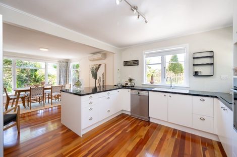 Photo of property in 18 Margaret Avenue, Havelock North, 4130